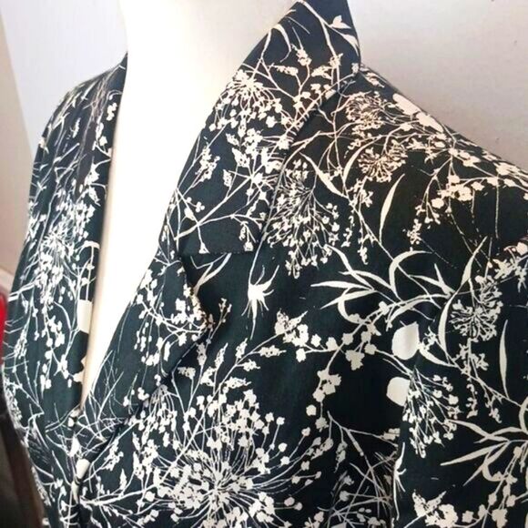Villager Liz Claiborne Co. Black & White floral jacket/ blazer sz 12 Whimsigoth - Picture 4 of 10